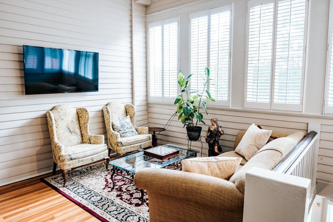 Heritage House Bed & Breakfast - Boutique Adults-Only Inn ไอเพไลกา ภายนอก รูปภาพ