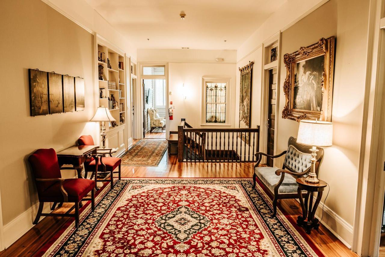 Heritage House Bed & Breakfast - Boutique Adults-Only Inn ไอเพไลกา ภายนอก รูปภาพ