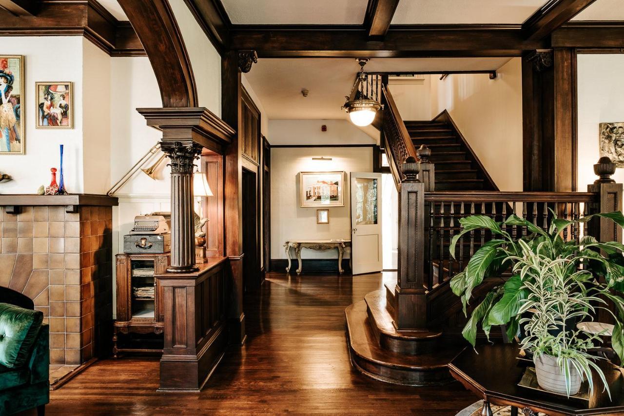Heritage House Bed & Breakfast - Boutique Adults-Only Inn ไอเพไลกา ภายนอก รูปภาพ