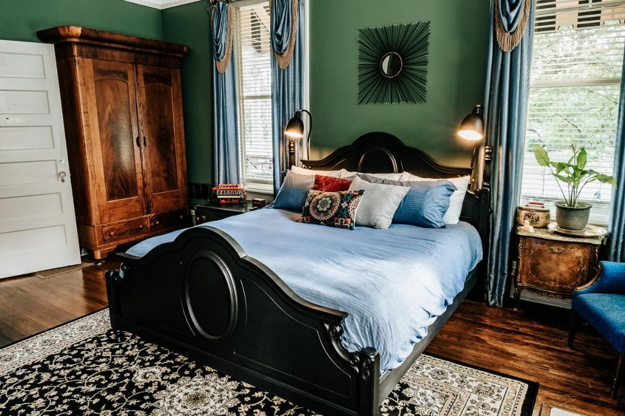 Heritage House Bed & Breakfast - Boutique Adults-Only Inn ไอเพไลกา ภายนอก รูปภาพ