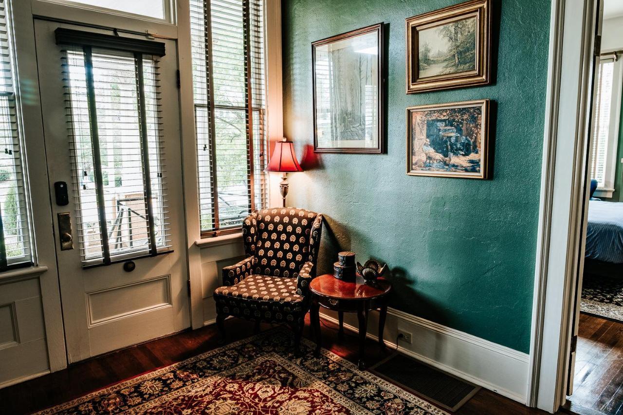 Heritage House Bed & Breakfast - Boutique Adults-Only Inn ไอเพไลกา ภายนอก รูปภาพ